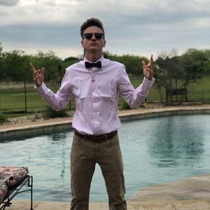 Meet your Posher, Cole